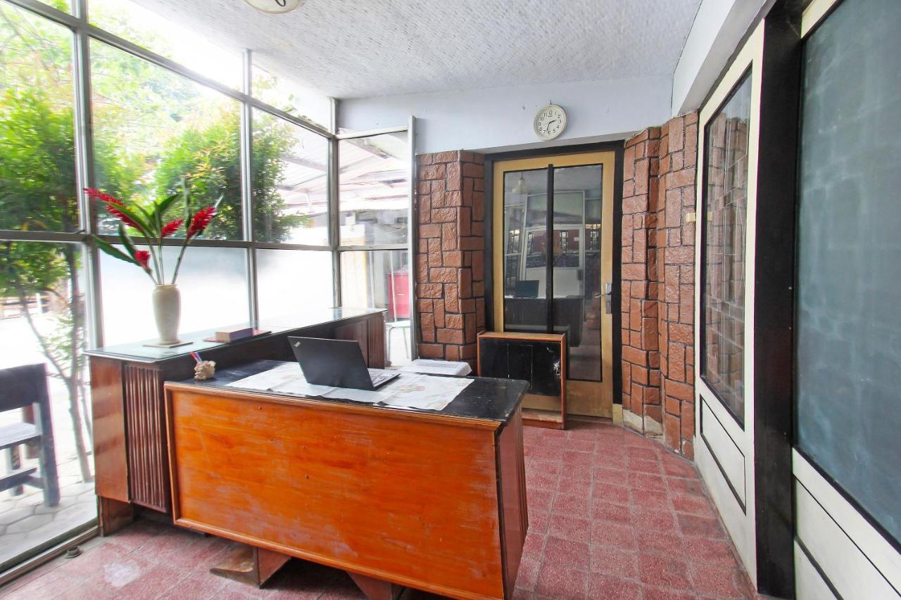 Oyo 91516 Wisata Hotel Mataram Eksteriør bilde